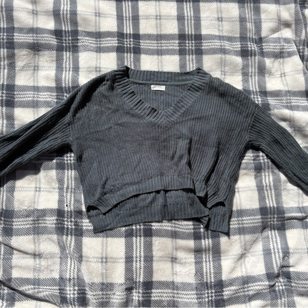 Full Tilt Gray Blue Cropped Knit Sweater
